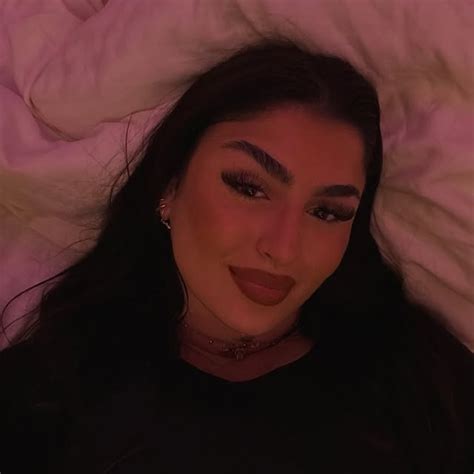 itsleaa OnlyFans Leaks 2025