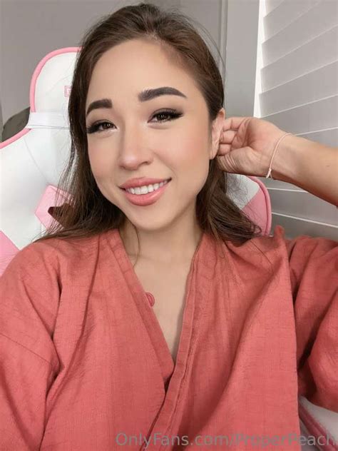 properpeachlive OnlyFans Leaks 2025