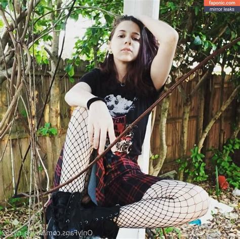 raven_nyx52 OnlyFans Leaks 2025