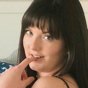 anna.banana.xxx OnlyFans Leaks 2025