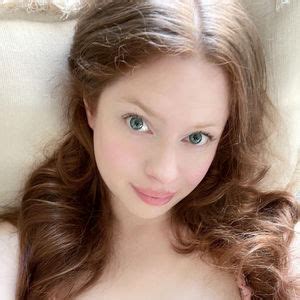 lunawoodsxoxo OnlyFans Leaks 2025
