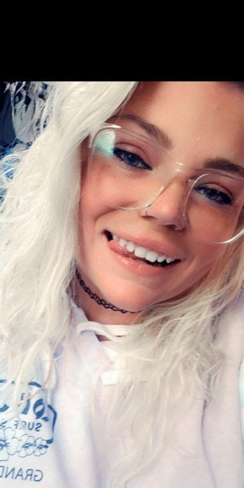 lunalovegood1221 OnlyFans Leaks 2025