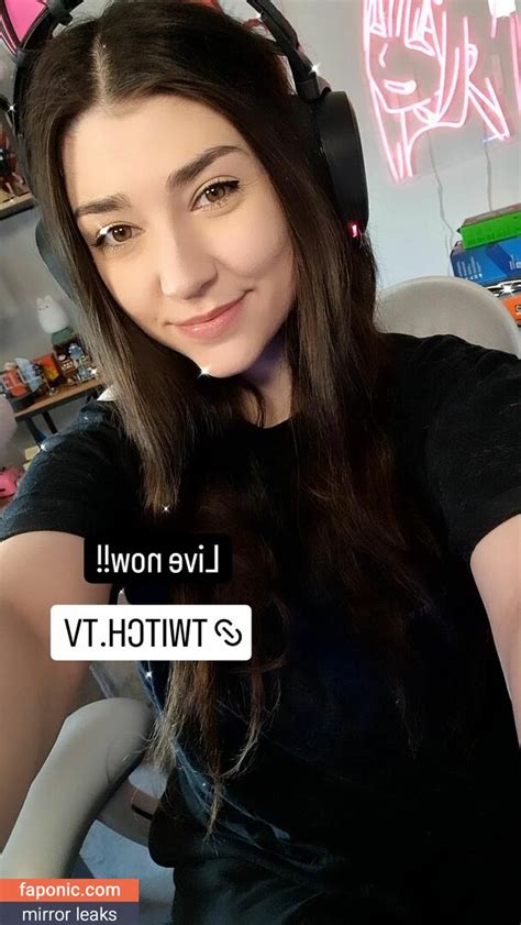 virtual_waifuwuchile OnlyFans Leaks 2025