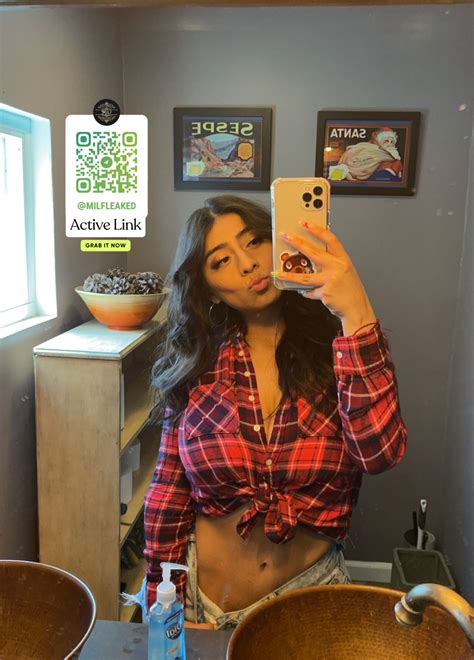 avaxmyers OnlyFans Leaks 2025