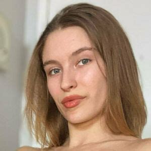 avayinfree OnlyFans Leaks 2025