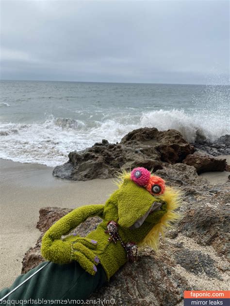 esmereldathepuppet OnlyFans Leaks 2025