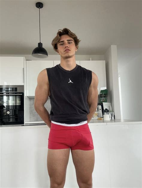 lorenzo_marro99 OnlyFans Leaks 2025