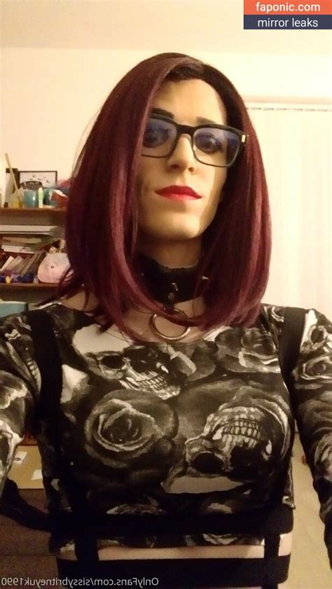 sissybritneyuk1990 OnlyFans Leaks 2025