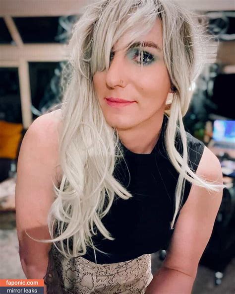 sissy.emily OnlyFans Leaks 2025