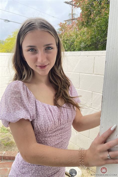 victoriameadows OnlyFans Leaks 2025