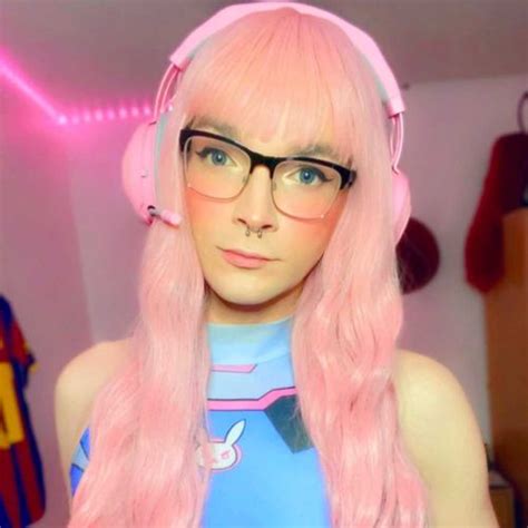 eevie_chan OnlyFans Leaks 2025
