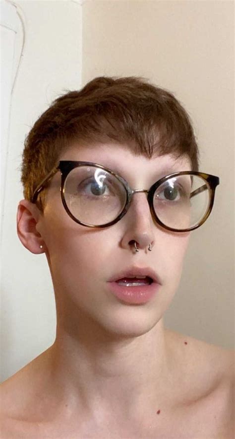 kris_xxx_angel OnlyFans Leaks 2025