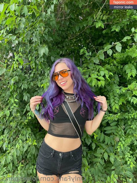 ridewithlola.x OnlyFans Leaks 2025