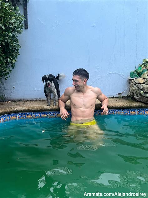 alejandroelrey21 OnlyFans Leaks 2025