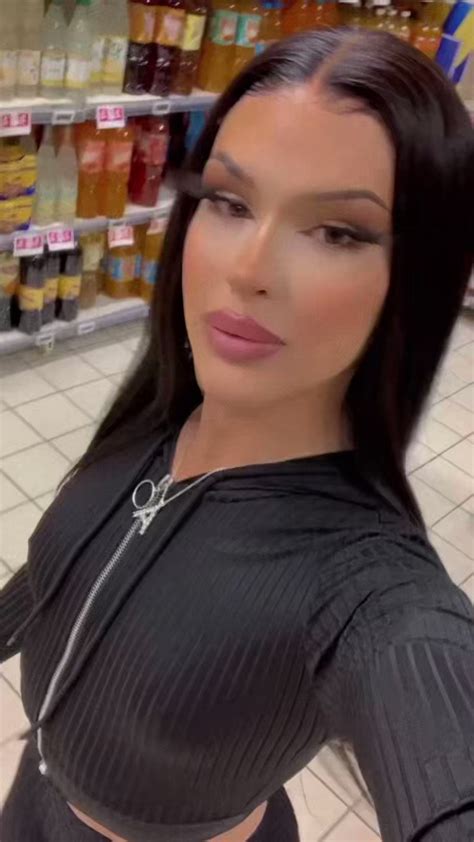 alexquinnv OnlyFans Leaks 2025