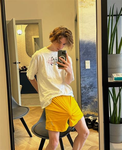 aleks18 OnlyFans Leaks 2025