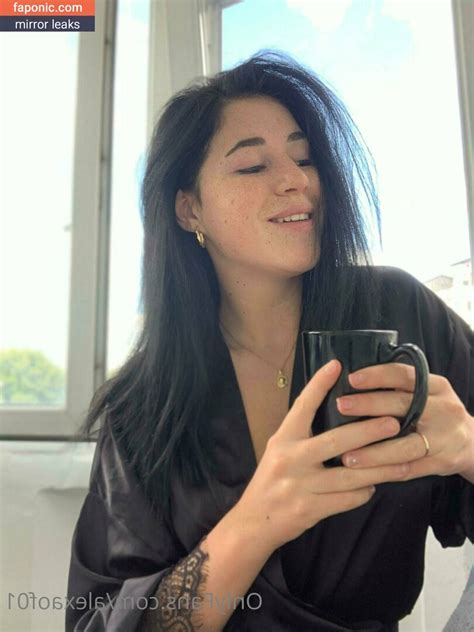alexaof01 OnlyFans Leaks 2025