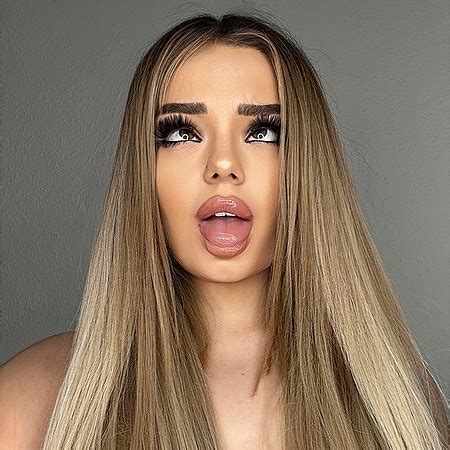 yolosi OnlyFans Leaks 2025