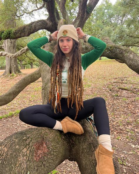 tryppinhippie OnlyFans Leaks 2025