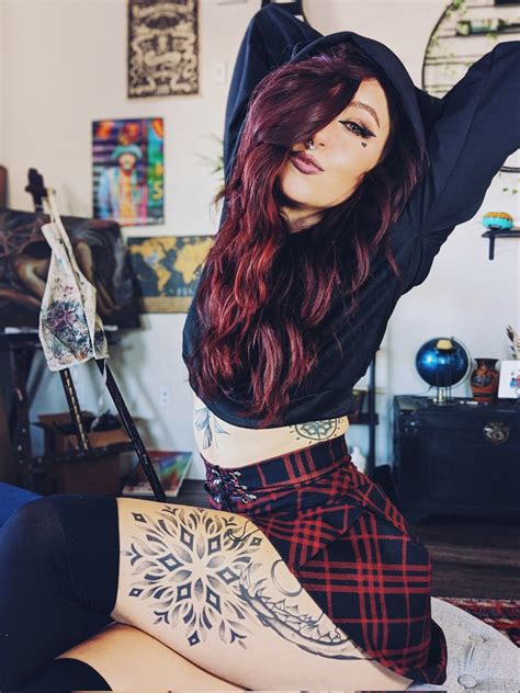 emeraldraven OnlyFans Leaks 2025