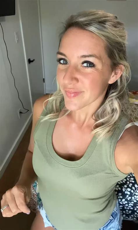 hotwifeaf OnlyFans Leaks 2025
