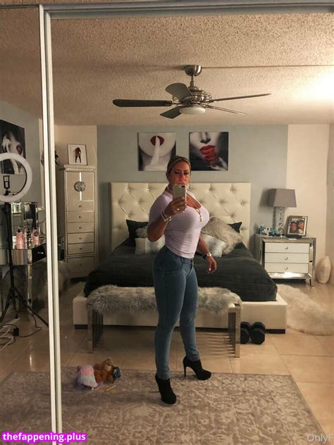 hottotrottots OnlyFans Leaks 2025