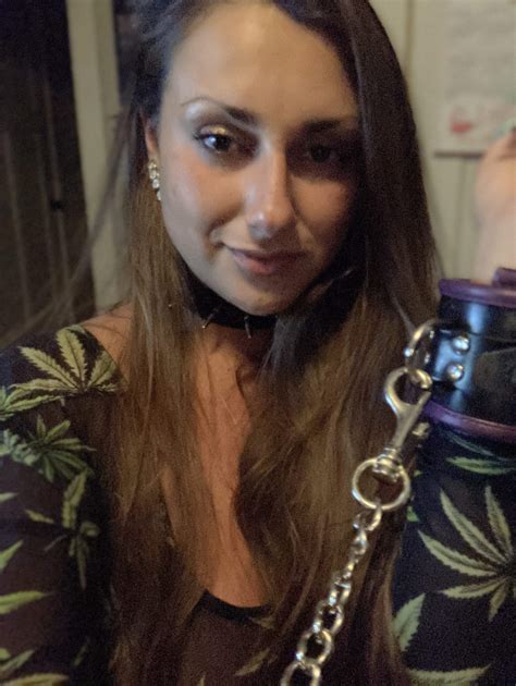 xeniahelleincgoddess OnlyFans Leaks 2025