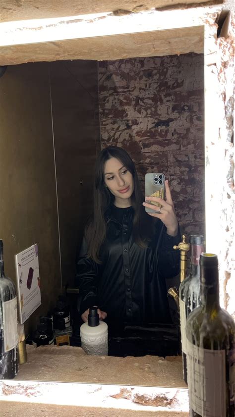 sarahsamour OnlyFans Leaks 2025