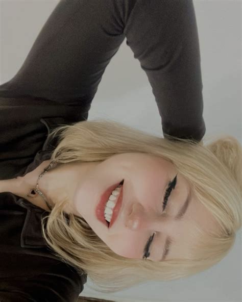 saraastormm OnlyFans Leaks 2025