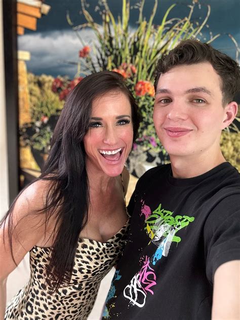 wickedyummy1 OnlyFans Leaks 2025