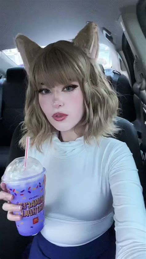 lilsnarkyberry OnlyFans Leaks 2025