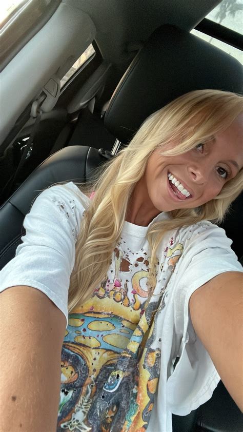 lilyymagno OnlyFans Leaks 2025
