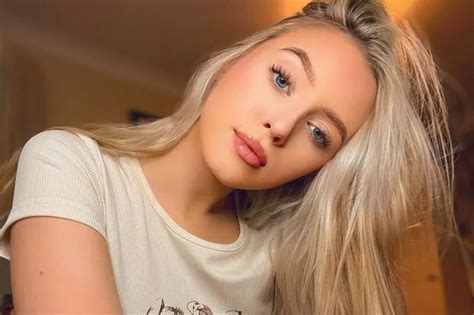 lily_alexa OnlyFans Leaks 2025
