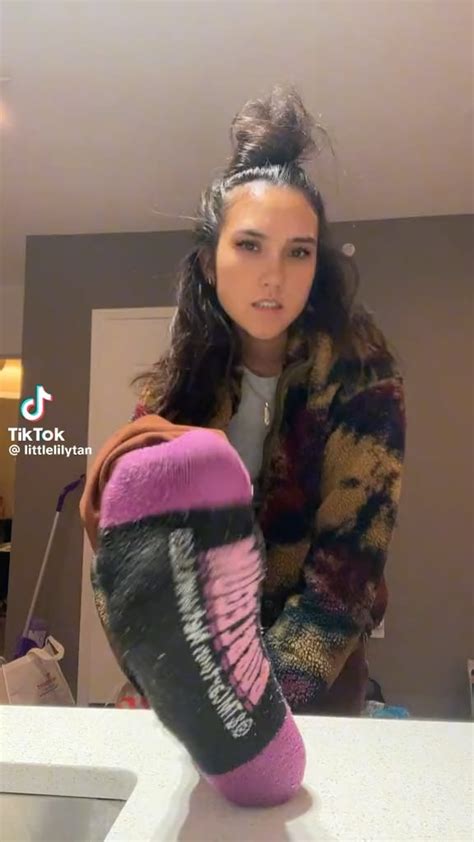 lilytan00 OnlyFans Leaks 2025