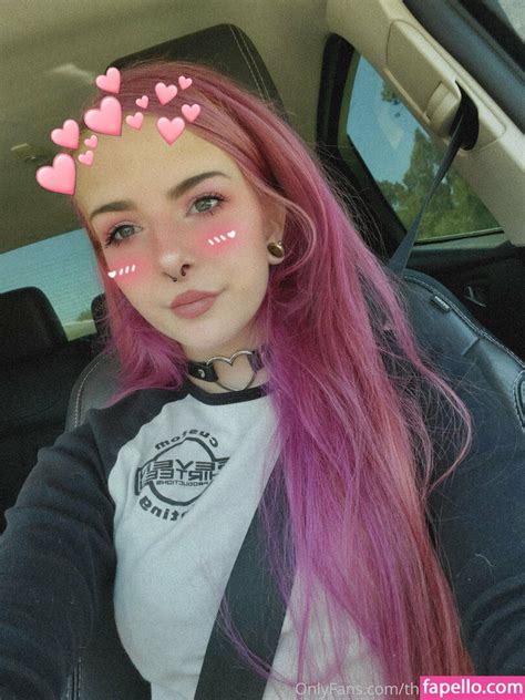 lilydarkofree OnlyFans Leaks 2025