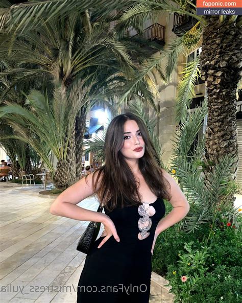 findomylia OnlyFans Leaks 2025