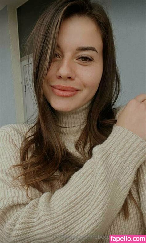 rebeccasalvatore69 OnlyFans Leaks 2025