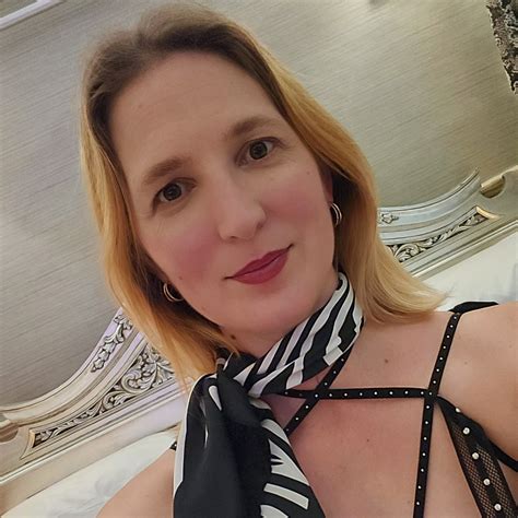 rebeccasextras OnlyFans Leaks 2025