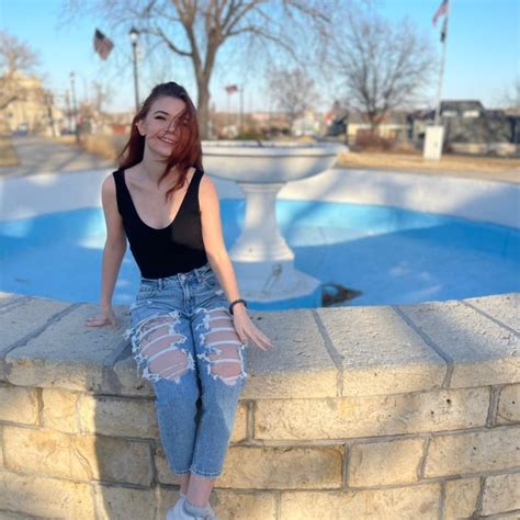 favoritemidwestvixen OnlyFans Leaks 2025