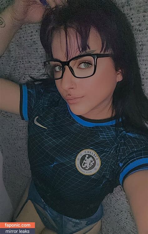chlo_xo98 OnlyFans Leaks 2025