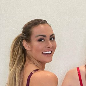 alyssa_rhoades OnlyFans Leaks 2025