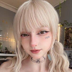 bbykiraa OnlyFans Leaks 2025