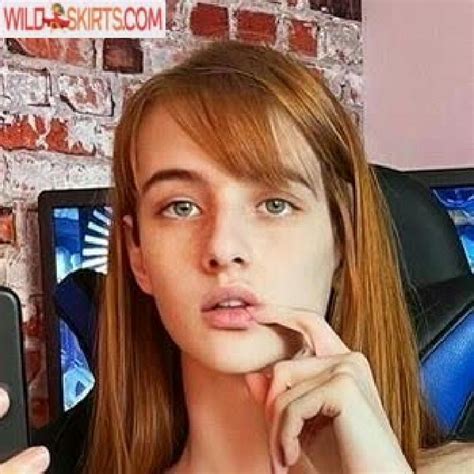 lollipoptoes2022 OnlyFans Leaks 2025
