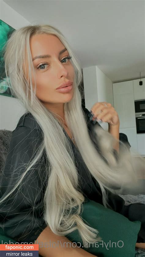lolaelle_free OnlyFans Leaks 2025