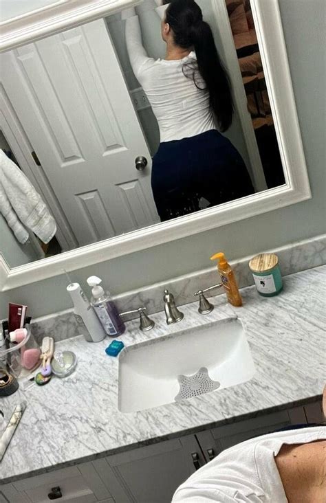 lolanikolavip OnlyFans Leaks 2025