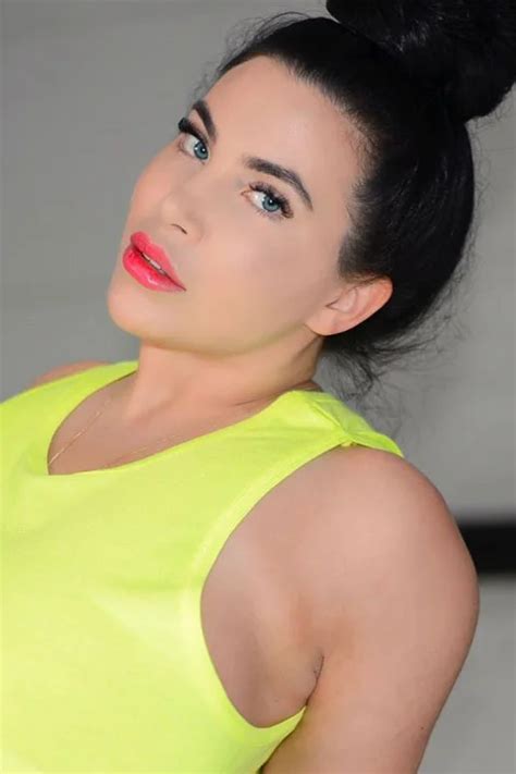 korinakovafree OnlyFans Leaks 2025