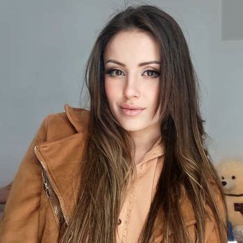 lianachare OnlyFans Leaks 2025