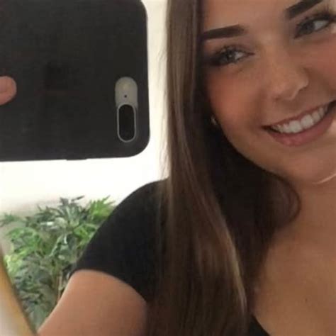 isabella777 OnlyFans Leaks 2025