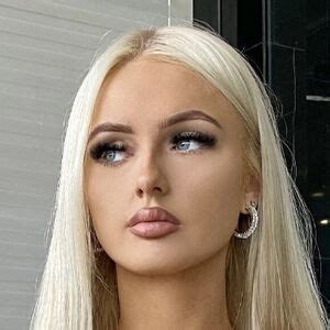 savannahgillman OnlyFans Leaks 2025