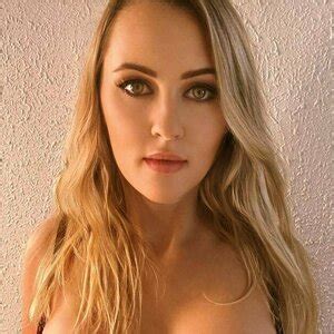 GraceyKay Fansly Leaks 2025